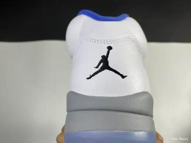 Kick Theory (2021) Stealth Jordan Retro White 5 DD0587-140 Air 0508